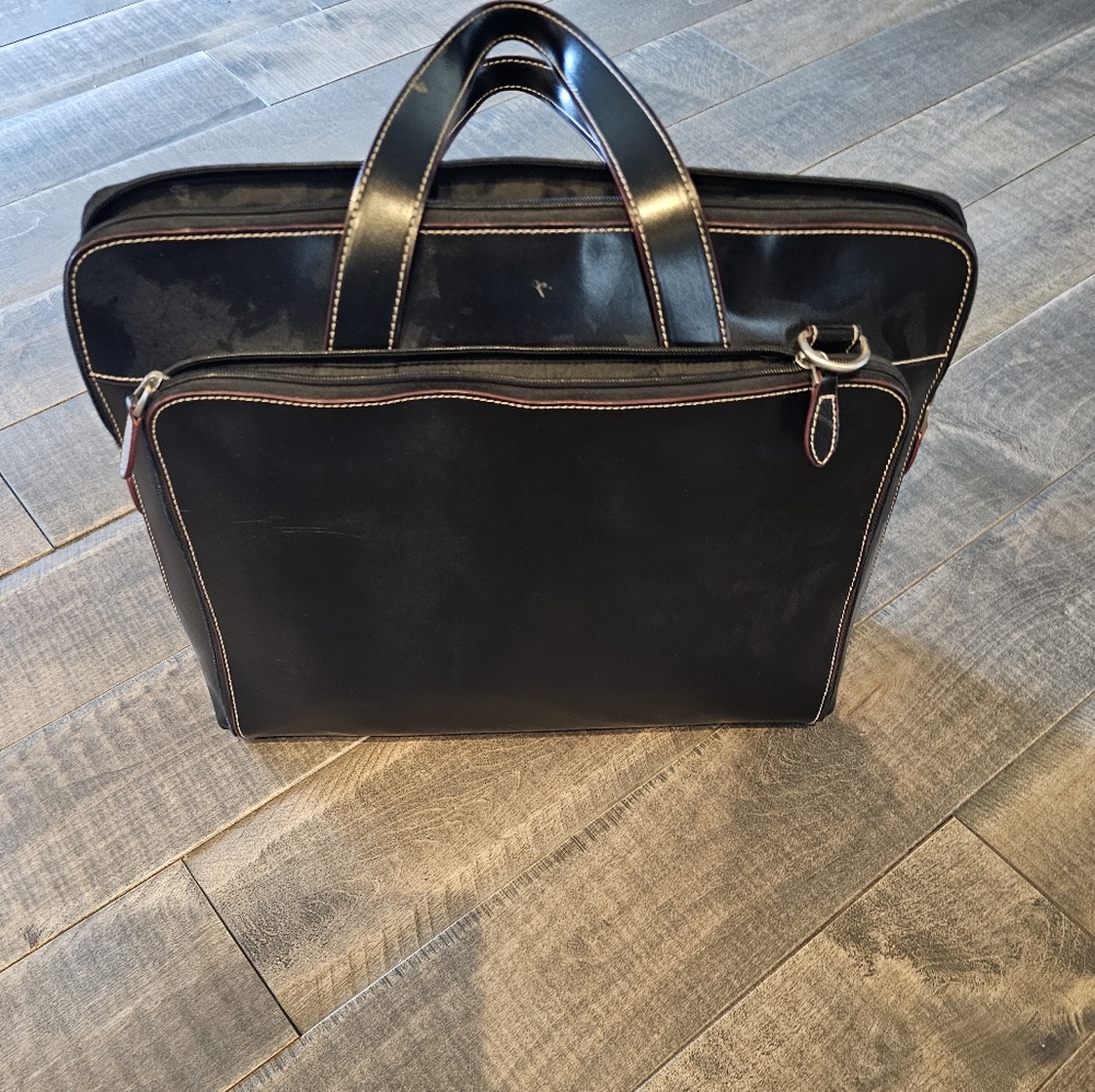 Womens  purse